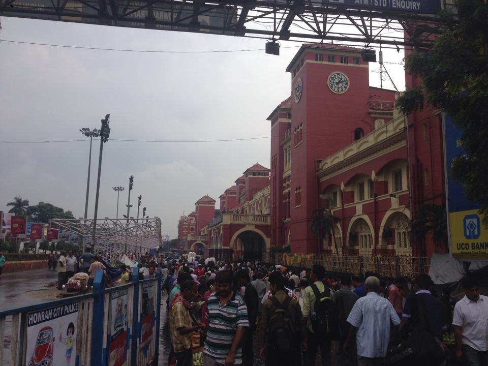 0922_コルカタのハオラ駅