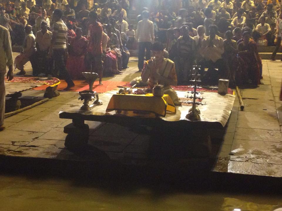 0924_プジャ3@ガンジス川