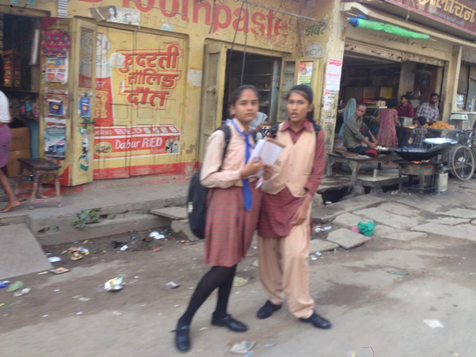 0923_バラナシ女の子